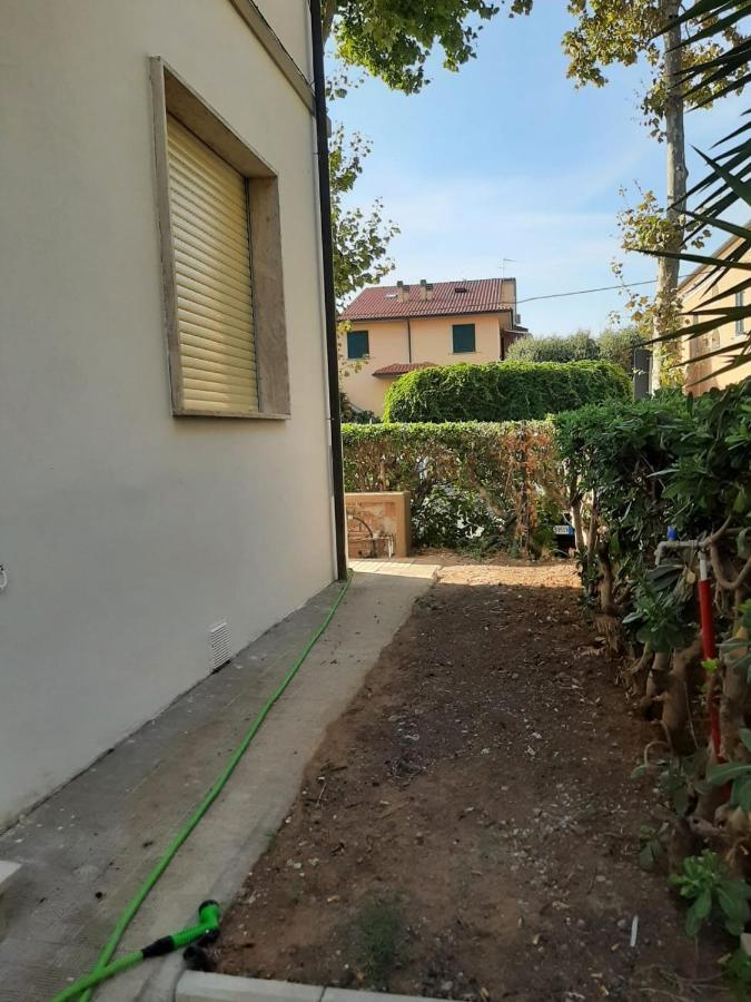 Vada Vacanze Esterno foto